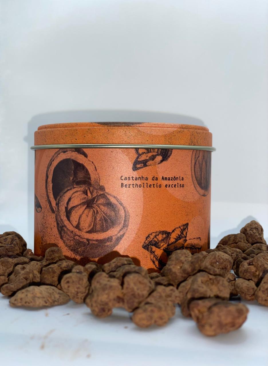 Crunchy Caramelized Brazil Nut Coated with 54% Chocolate